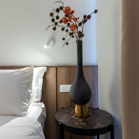 Seaside Living Rooms 라가나스 외부 사진